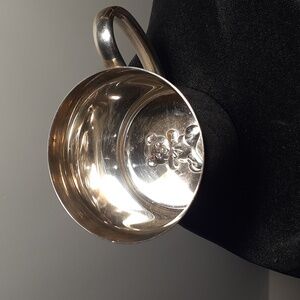 VTG. Lunt silver child's cup w/teddy bear.No monogram. Gift Grandbaby Signed